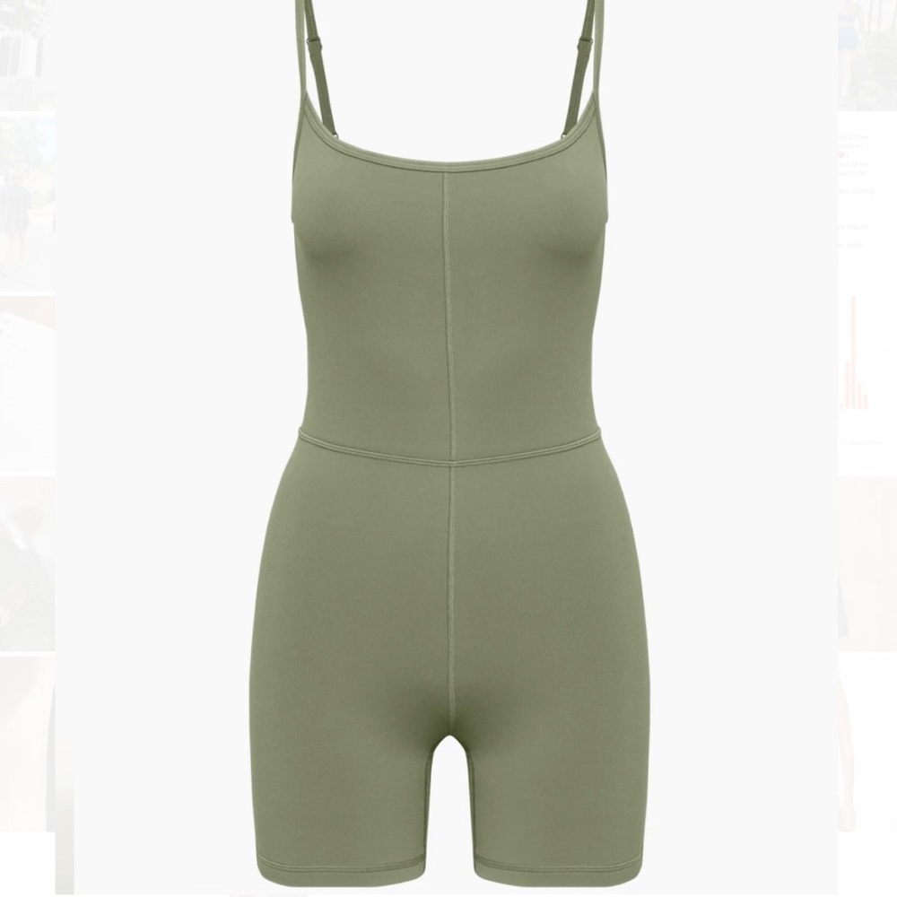 Aritzia Wilfred Free Sage Green Romper Onesie Gem